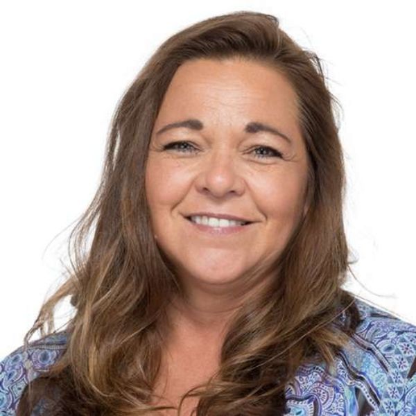 Professional headshot of Diana Hogsten