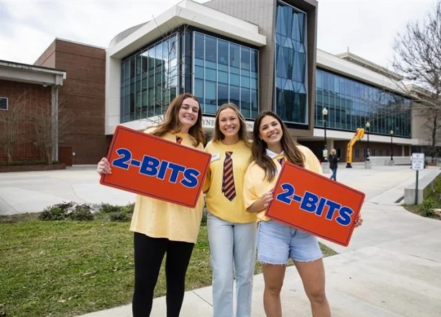 It’s Gator Nation Giving Day! Stand up and holler and make an impact today 🐊📣 #AllForTheGators 

Click the link in our story to donate.